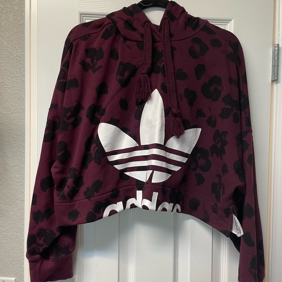 Adidas crop hoodie - Picture 2 of 2